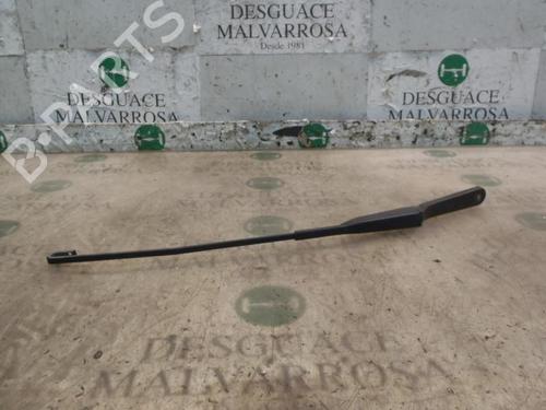 front-wipers-mechanism-nissan-primastar-van-x83-19-dci-100-2002-3804043 main image