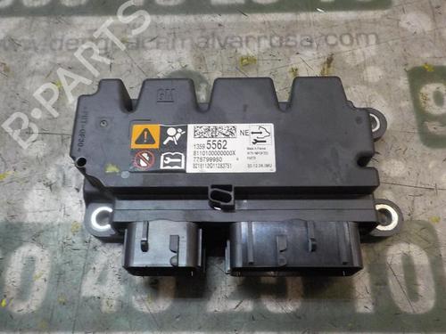 Used ECU airbags ECU airbags OPEL ADAM (M13) 1.4 (101 hp) 4001953 4001953