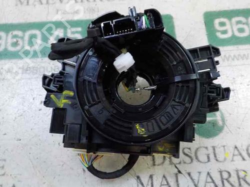 squib-airbag-toyota-corolla-estate-_e21_-8430802080-892452120-0040f9n-2019-9104492 main image