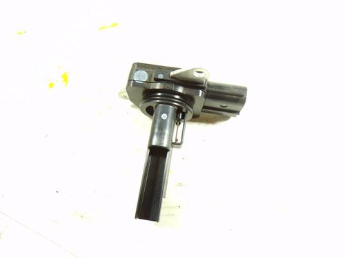 Used Mass air flow sensor Mass air flow sensor TOYOTA YARIS (_P13_) 1.3 (NSP130_, NSP130) (99 hp) 8140889 8140889