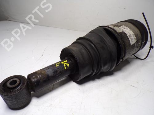 Right rear shock absorber LAND ROVER DISCOVERY III (L319) 2.7 TD 4x4 | BP13299392M19