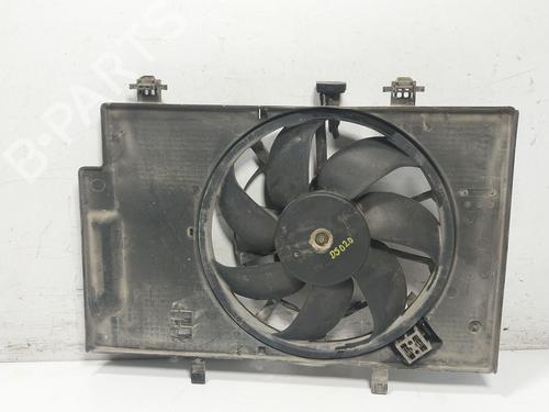 Used Radiator fan FORD TRANSIT COURIER B460 Box Body/MPV 1.0 EcoBoost (100 hp) 30450734