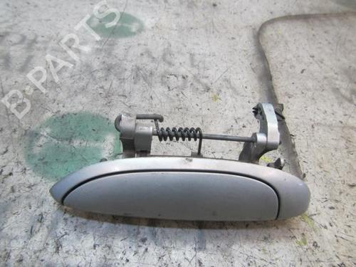 Used Front left exterior door handle RENAULT MEGANE I (BA0/1_) [1995-2004]  3843590