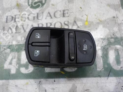 Pulsantiera anteriore sinistra OPEL CORSA E (X15) 1.4 (08, 68) (90 hp) 3862423