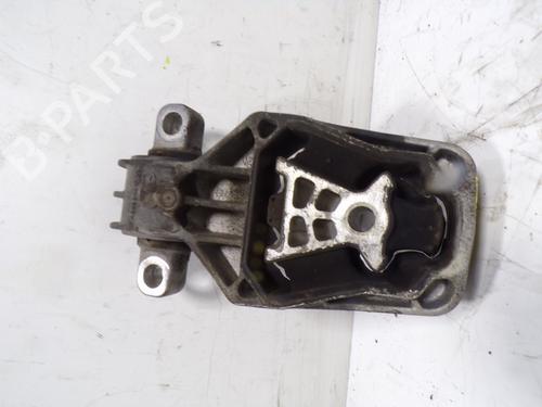 Used Support Support MERCEDES-BENZ CLA Coupe (C117) CLA 200 CDI / d (117.308) (136 hp) 15581767 15581767