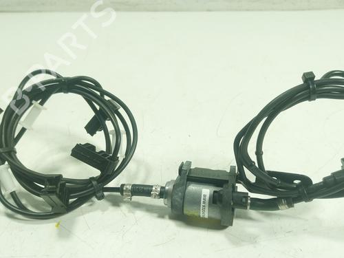 Used Fuel pump BMW 3 (G20, G80, G28) 318 i (156 hp) 25040534