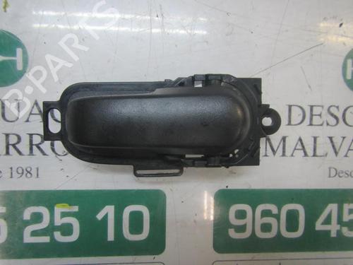 Used Front right interior door handle Front right interior door handle NISSAN NV200 / EVALIA Bus 1.5 dCi 85 (M20, M20M, M20K, M20KK) (86 hp) 3864964 3864964
