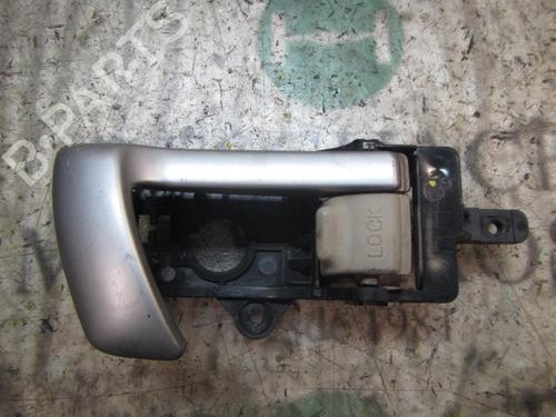 Used Front right interior door handle Front right interior door handle HYUNDAI SANTA FÉ II (CM) 2.2 CRDi (155 hp) 3836268 3836268