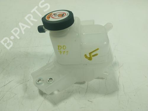 Used Expansion tank Expansion tank TOYOTA YARIS CROSS (MXP_) 1.5 Hybrid (MXPJ10) (116 hp) 19302982 19302982