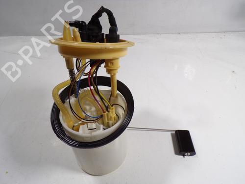 Used Fuel pump Fuel pump AUDI A3 Sportback (8VA, 8VF) 2.0 TDI (150 hp) 6966560 6966560