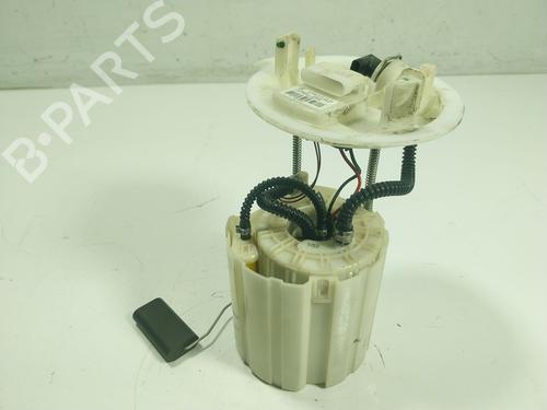 Used Fuel pump MERCEDES-BENZ CLA Coupe (C117) CLA 250 (117.344) (211 hp) 23211257