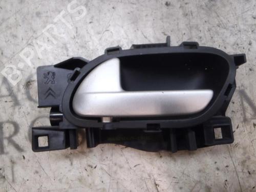 Used Rear left interior door handle Rear left interior door handle PEUGEOT 207 (WA_, WC_) 1.6 HDi (90 hp) 3819232 3819232