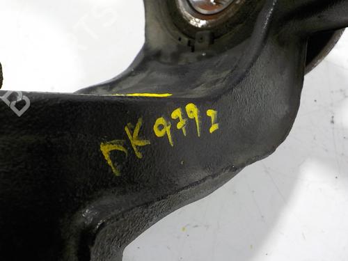 Left front steering knuckle CITROËN C4 CACTUS  | BP15070942M25 