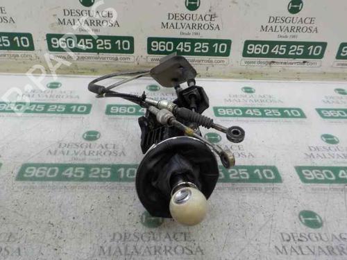 Used Gear lever FIAT 500 (312_) 1.2 (312AXA1A) (69 hp) 7412037