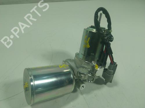 Used Brake master cylinder Brake master cylinder TOYOTA RAV 4 V (_A5_, _H5_) 2.5 Hybrid (AXAH52) (218 hp) 17804425 17804425