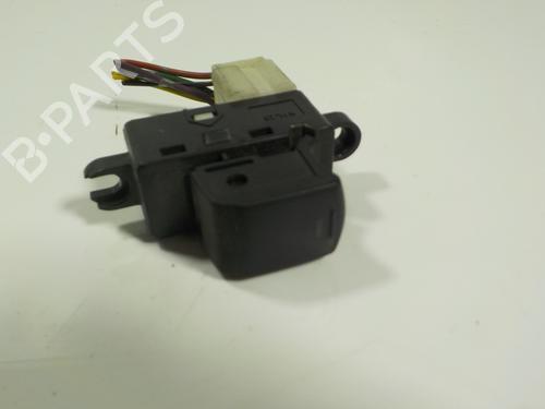 Used Right front window switch Right front window switch NISSAN MICRA III (K12) 1.5 dCi (65 hp) 12185810 12185810
