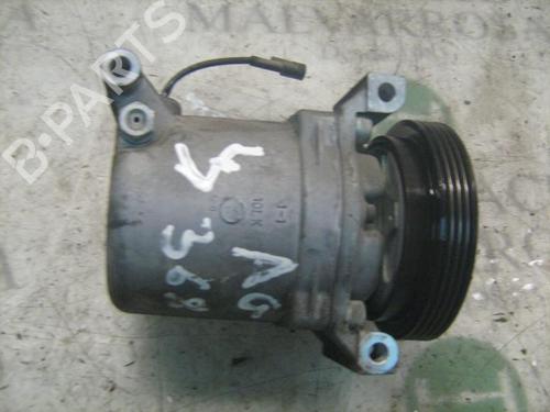 Used AC compressor AC compressor SUZUKI IGNIS I (FH) 1.3 (HV51, HX51, RG413) (83 hp) 4021323 4021323