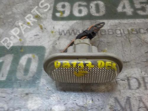 Used Right side indicator NISSAN KUBISTAR MPV (X76) 1.5 dCi 70 (68 hp) 11644484