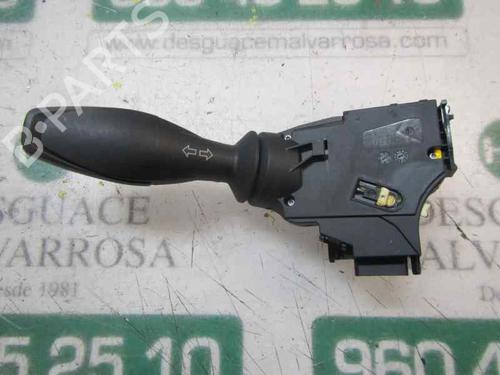 Used Steering column stalk FORD FIESTA VI (CB1, CCN) 1.5 TDCi (75 hp) 3875886
