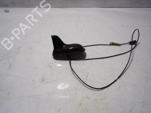 Used Antenna/Base MERCEDES-BENZ C-CLASS (W204) C 220 CDI (204.002) (170 hp) 14287530