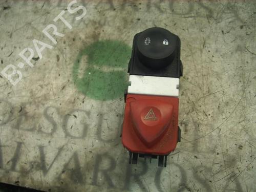 Used Warning switch Warning switch RENAULT SCÉNIC II (JM0/1_) 1.5 dCi (JM1E, JM16) (106 hp) 3776063 3776063