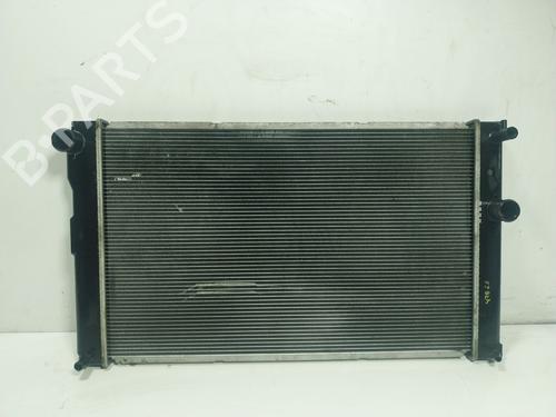 Water radiator TOYOTA PRIUS (_W3_) 1.8 Plug-in Hybrid (ZVW30, ZVW35) | BP18318188M31