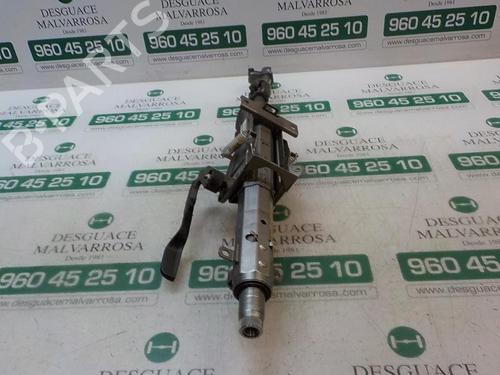 Used Steering column Steering column VW GOLF VI (5K1) 1.6 TDI (105 hp) 3867091 3867091