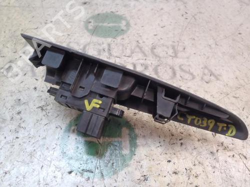 Right rear window switch NISSAN NOTE (E11, NE11) 1.4 | BP3829982I28 