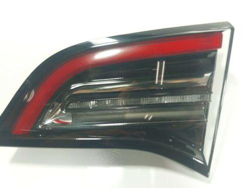 Fanale portellone destro Fanale portellone destro 38321178 38321178