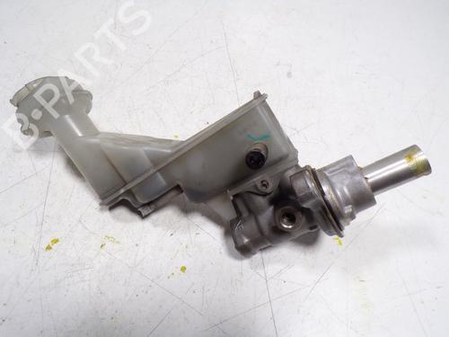 Brake master cylinder RENAULT KOLEOS I (HY_) | BP8305895M77
