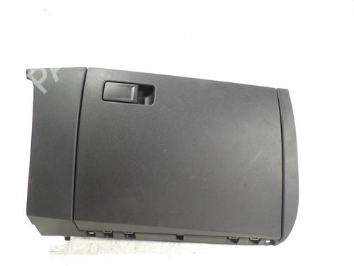 Used Glove box Glove box VW POLO VI (AW1, BZ1, AE1) 1.6 TDI (95 hp) 8237734 8237734