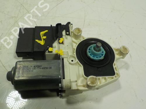 Used Right rear window motor Right rear window motor VW TIGUAN (5N_) 2.0 TDI (140 hp) 15839717 15839717