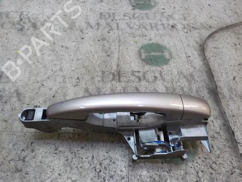 Used Front right exterior door handle PEUGEOT 208 I (CA_, CC_) 1.6 HDi (94 hp) 3848111