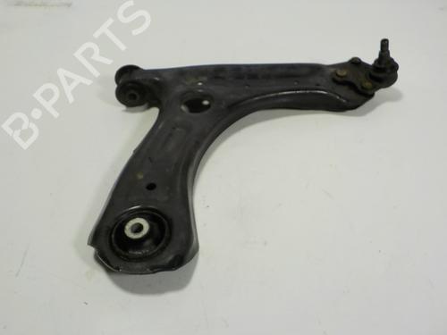 Used Right front suspension arm AUDI A1 (8X1, 8XK) [2010-2019]  13507278