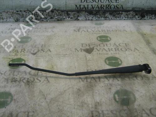 Used Front windshield wiper arm Front windshield wiper arm SEAT AROSA (6H1) 1.0 (50 hp) 3752697 3752697