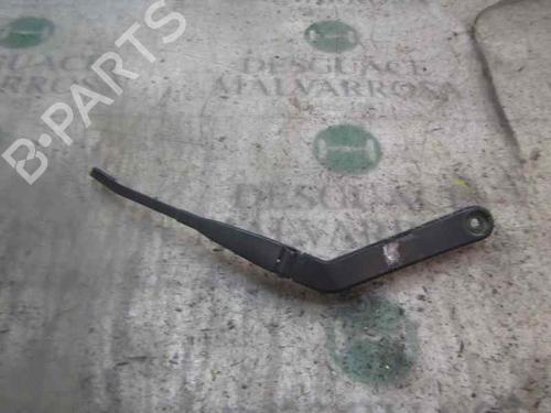 Used Rear windshield wiper arm NISSAN X-TRAIL I (T30) 2.2 dCi (136 hp) 3873724