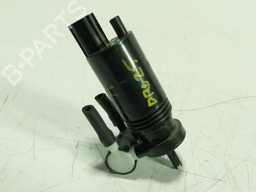Used Washer pump LAND ROVER RANGE ROVER SPORT II (L494) 3.0 SDV6 4x4 (306 hp) 27562286