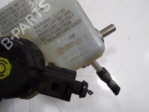 Brake master cylinder VW CADDY III MPV (2KB, 2KJ, 2CB, 2CJ)  | BP9091088M77