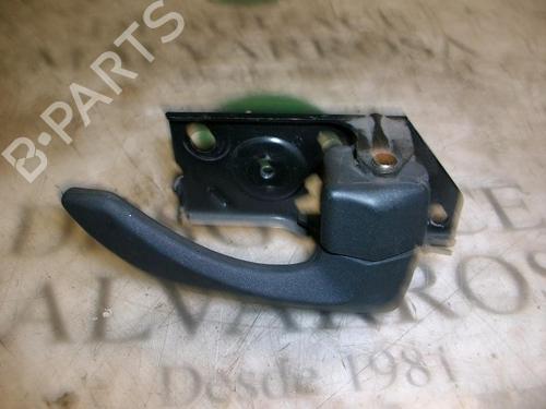 Used Rear right interior door handle Rear right interior door handle HYUNDAI SANTA FÉ I (SM) 2.0 CRDi 4x4 (113 hp) 3754741 3754741