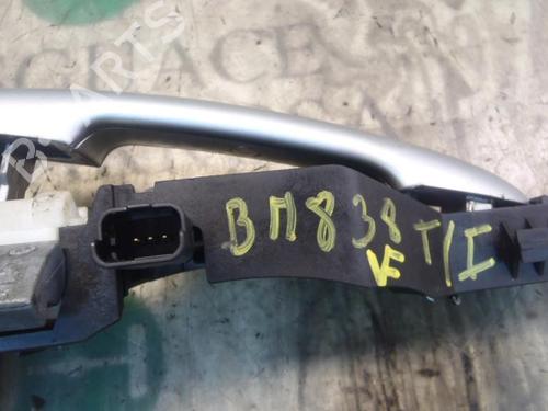 Rear left exterior door handle RENAULT LAGUNA III (BT0/1) 2.0 dCi (BT01, BT08, BT09, BT0E, BT0K, BT12, BT1C, BT1D,... | BP3801985C130 
