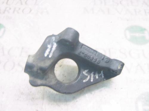 Used Engine mount RENAULT ESPACE III (JE0_) 2.2 12V TD (JE0E, JE0H, JE0P) (113 hp) 9086655