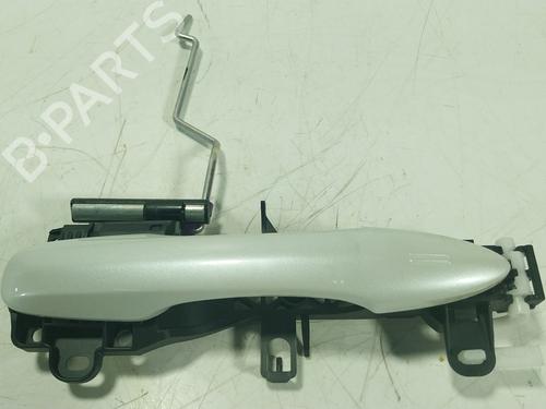 front-right-exterior-door-handle-toyota-yaris-cross-mxp_-2020-32166309 main image