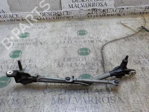 Used Front wipers mechanism Front wipers mechanism RENAULT MEGANE III Hatchback (BZ0/1_, B3_) 1.9 dCi (BZ0N, BZ0J) (131 hp) 14279701 14279701