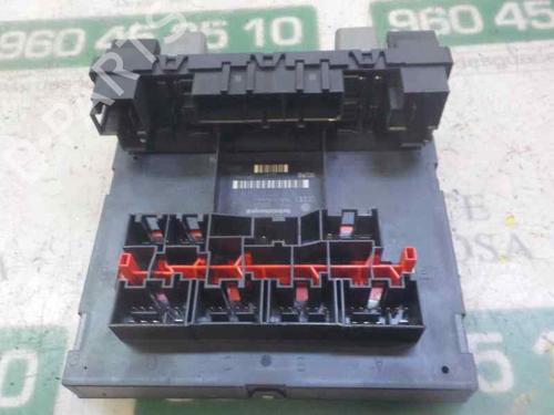 Fuse box VW PASSAT B6 (3C2) 2.0 TDI 16V | BP5208211E1 