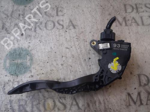 Pedal NISSAN MICRA IV (K13K) 1.2 (80 hp) 180021HM0B