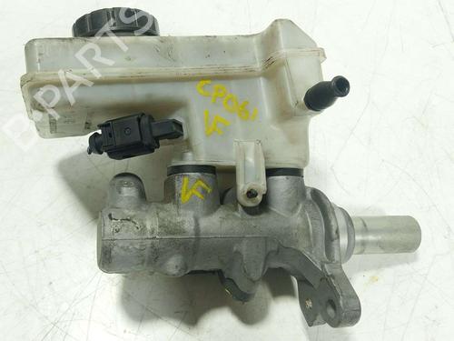 Used Brake master cylinder Brake master cylinder 39239549 39239549