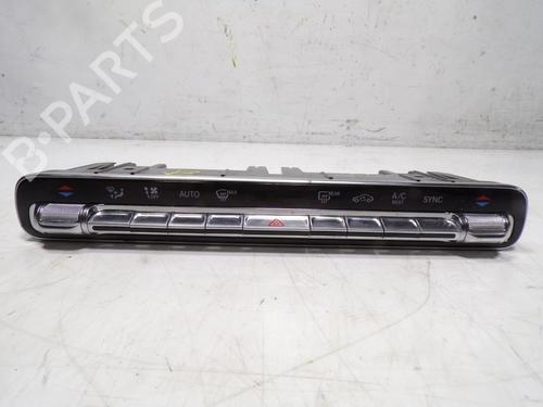 Used Climate control Climate control MERCEDES-BENZ A-CLASS Saloon (V177) A 200 (177.187) (163 hp) 10730583 10730583