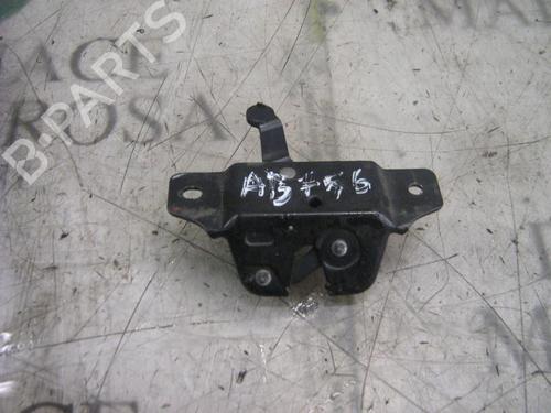 Used Tailgate lock PEUGEOT 106 II (1A_, 1C_) 1.1 i (60 hp) 3787371