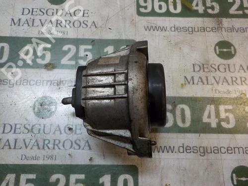 Used Engine mount BMW 1 (E87) 118 d (122 hp) 9081336