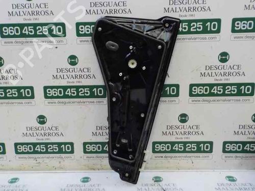 Elevador vidro trás esquerdo Elevador vidro trás esquerdo LAND ROVER RANGE ROVER SPORT I (L320) 2.7 D 4x4 (190 hp) 5668242 5668242